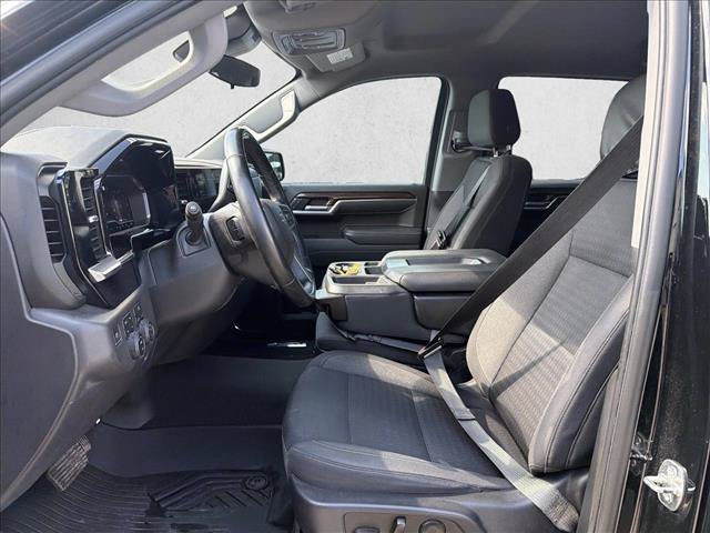 Used 2023 Chevrolet Silverado 1500 LT Trail Boss AWD/4WD image 12