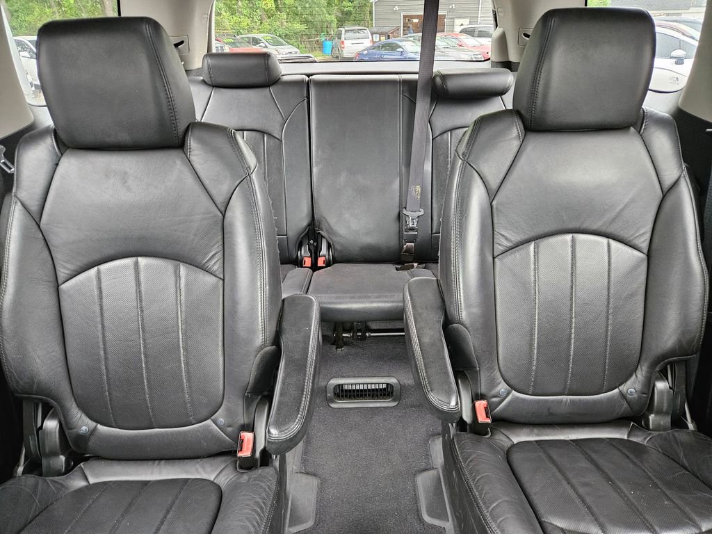 Used 2011 GMC Acadia Denali AWD/4WD image 18