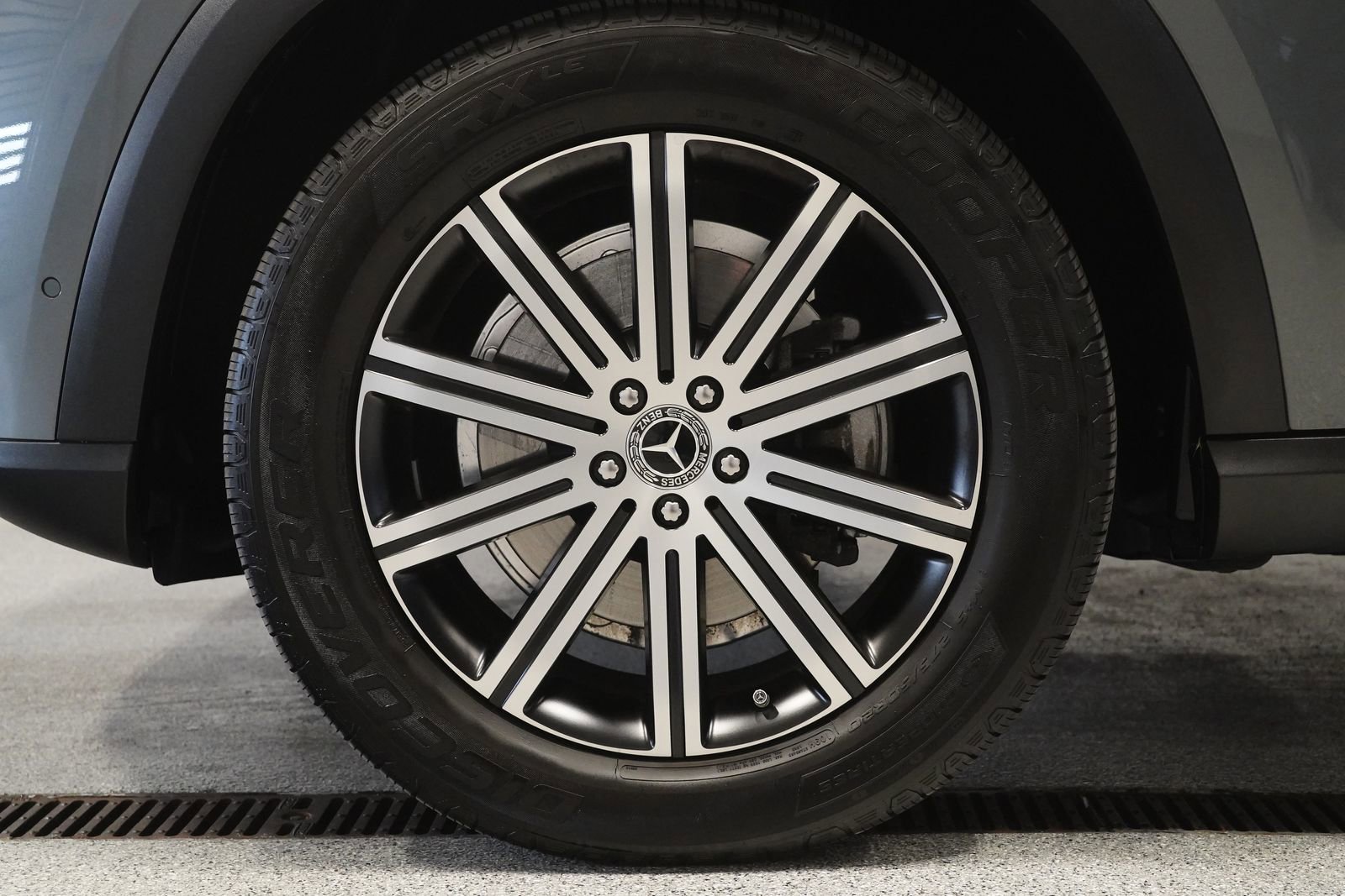 Certified 2026 Mercedes-Benz GLE 350 4MATIC image 8