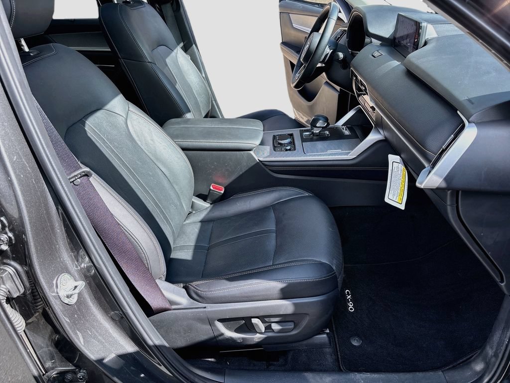 Certified 2024 MAZDA CX-90 Plug-In Hybrid w/ Premium Pkg AWD/4WD image 35