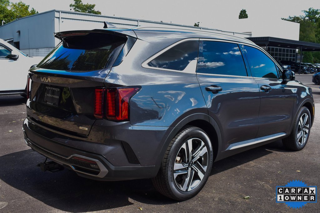 Used 2023 Kia Sorento EX image 3