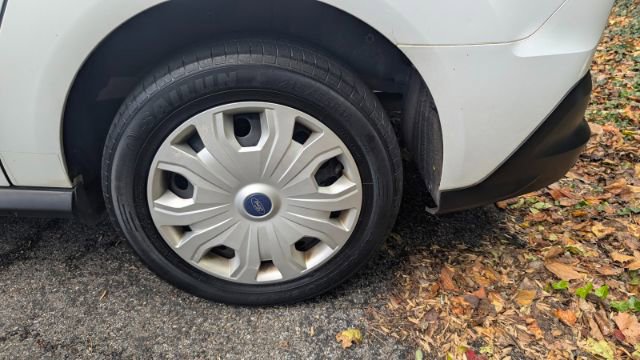 Used 2020 Ford Transit Connect XLT image 10