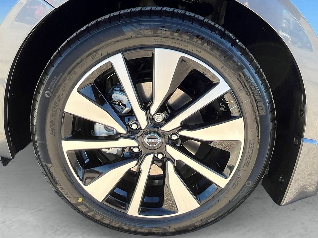 New 2025 Nissan Sentra SV image 23