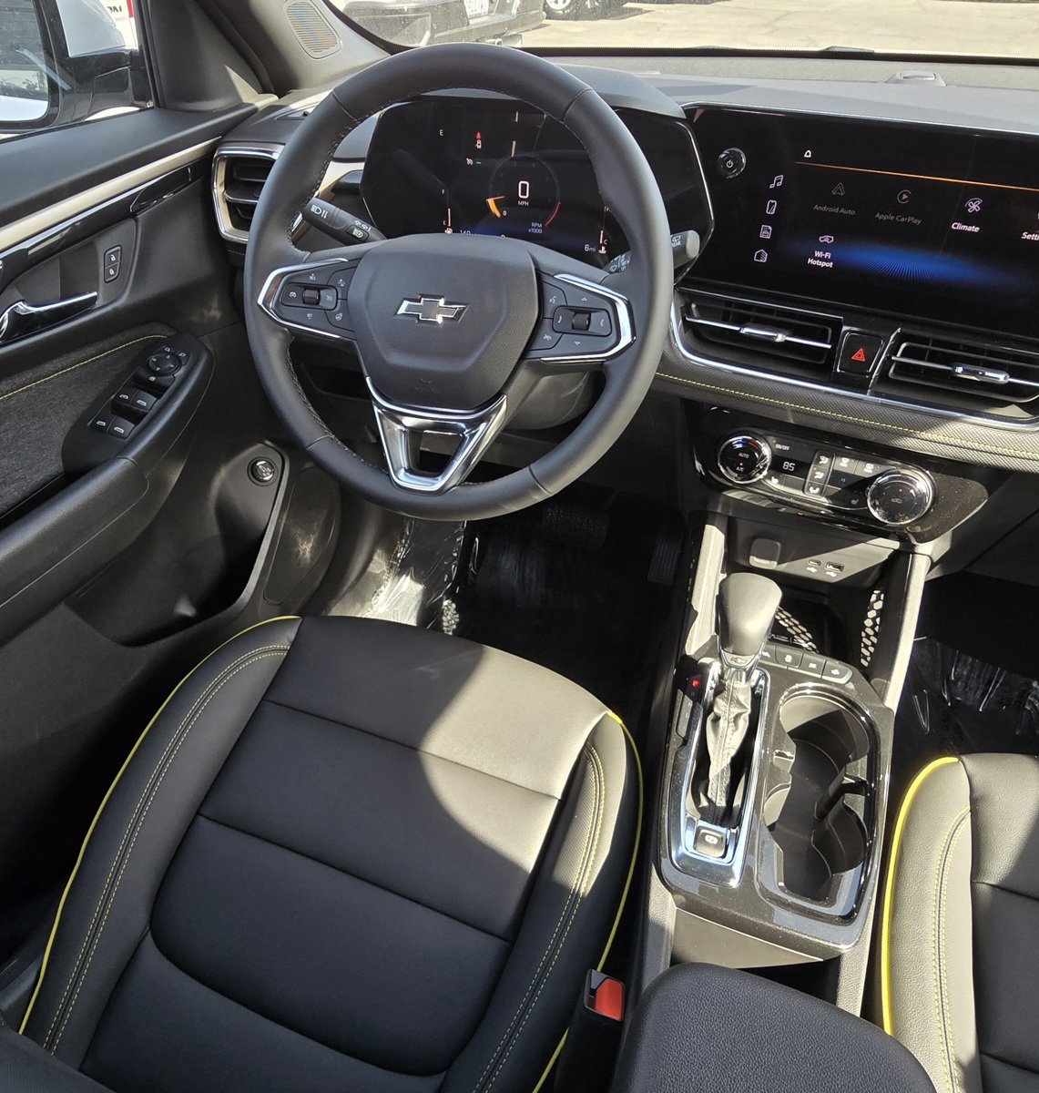 Used 2025 Chevrolet TrailBlazer ACTIV w/ Convenience Package FWD image 31