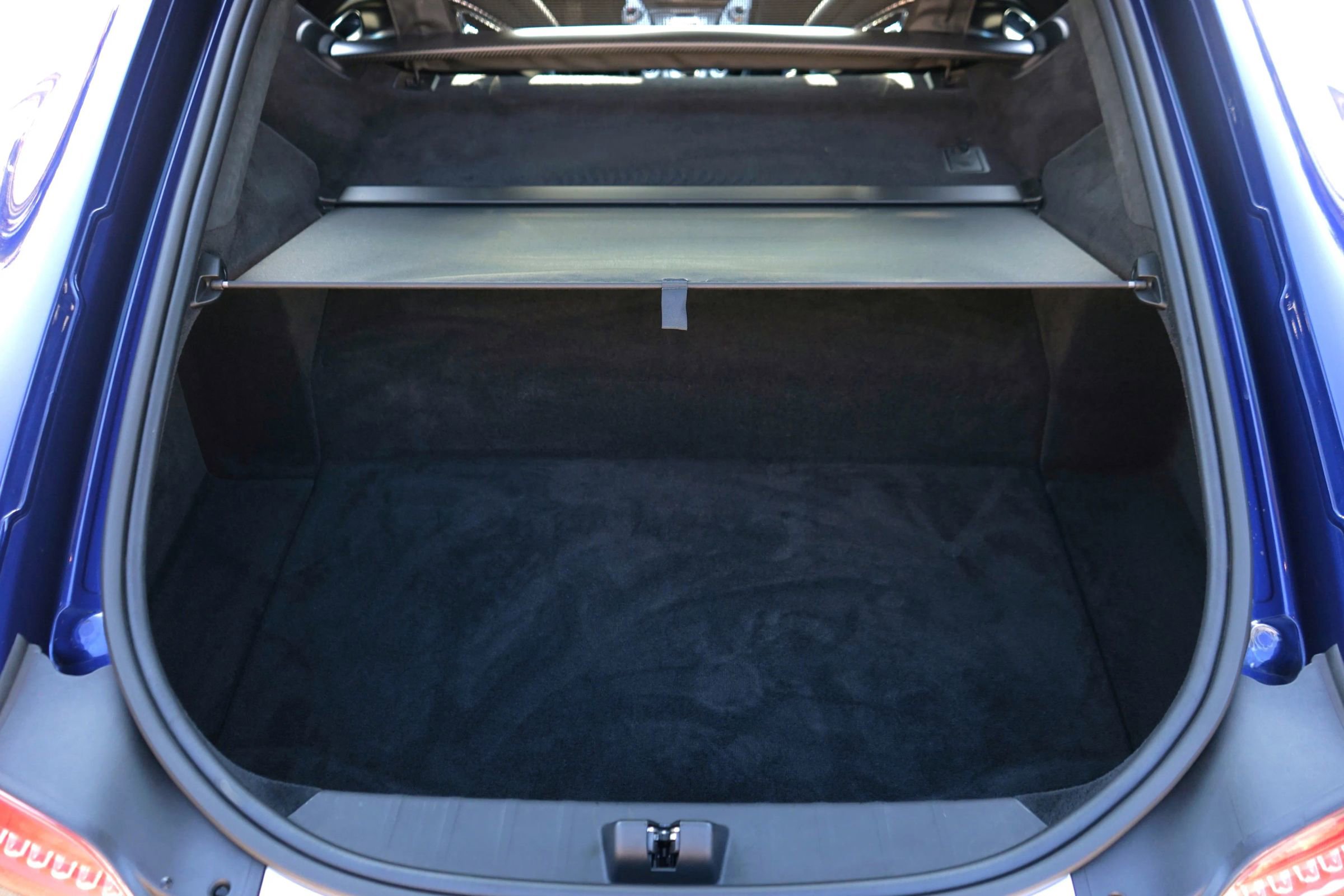 Used 2017 Mercedes-Benz AMG GT Coupe image 34