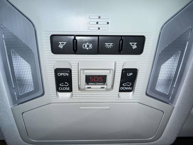 Used 2019 Toyota RAV4 XLE Premium w/ Cold Weather Package image 27