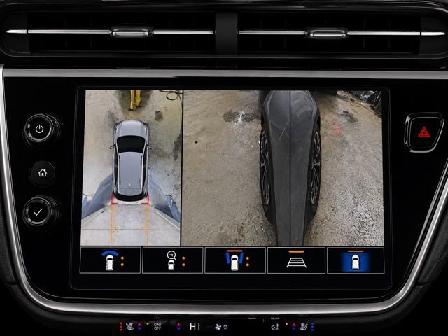 Certified 2022 Chevrolet Bolt EUV Premier w/ Super Cruise Package FWD image 38