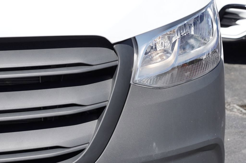 New 2025 Mercedes-Benz Sprinter 2500 image 8