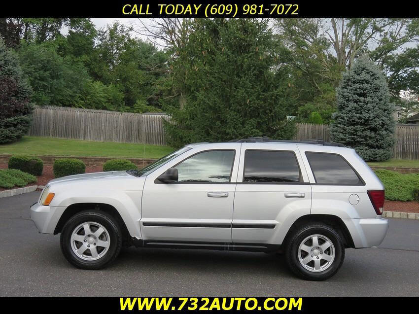 Used 2008 Jeep Grand Cherokee Laredo image 2