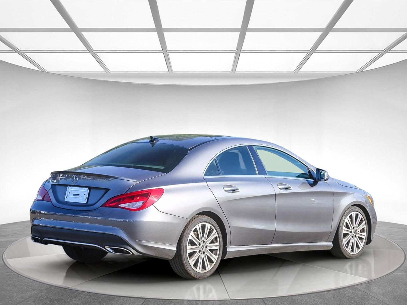 Used 2019 Mercedes-Benz CLA 250 image 3