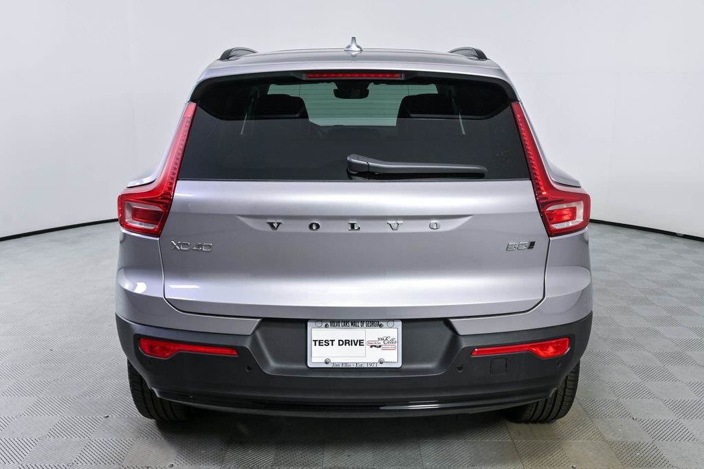 New 2026 Volvo XC40 B5 Plus w/ Protection Package Premier AWD/4WD image 28