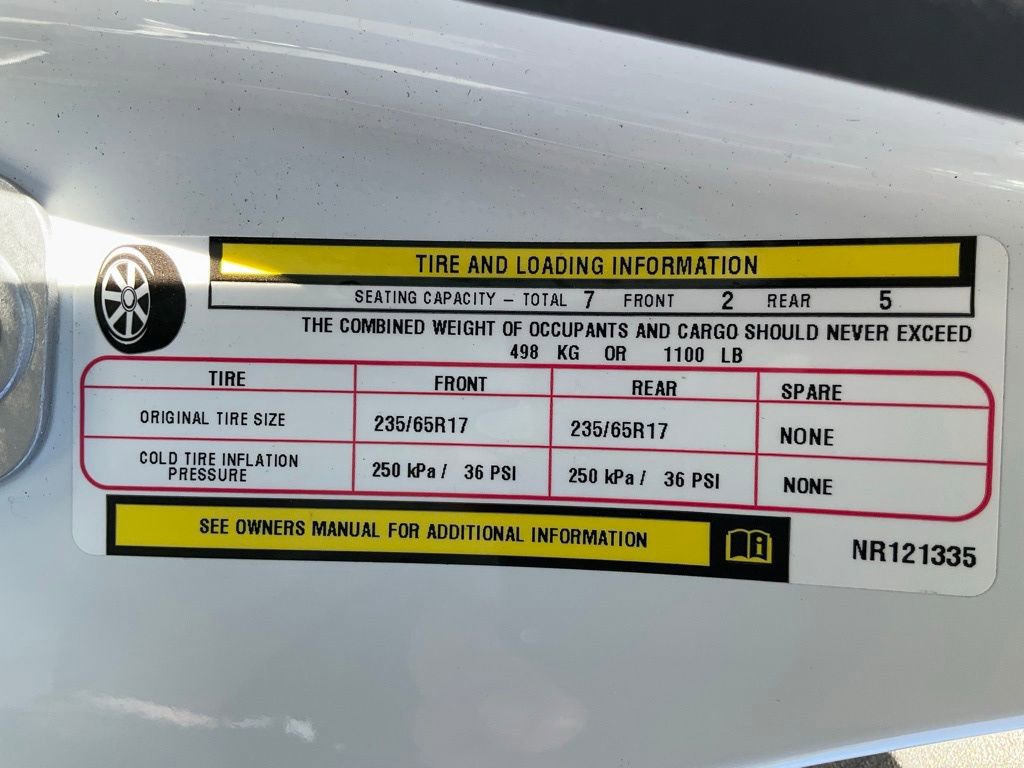 Used 2022 Chrysler Pacifica Touring-L w/ Uconnect Theater Family Group image 22