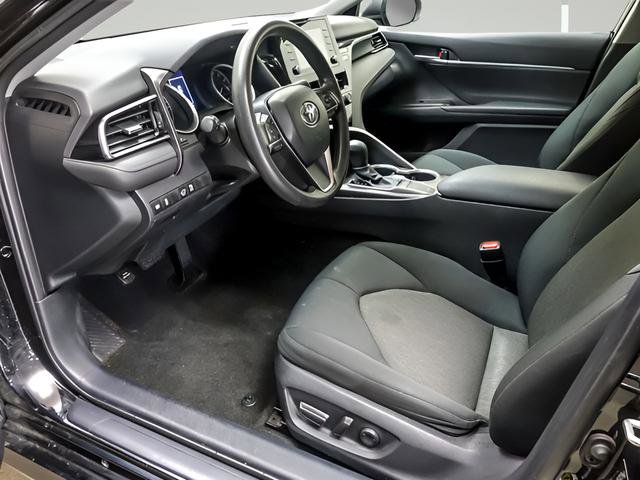 Used 2024 Toyota Camry LE FWD image 9