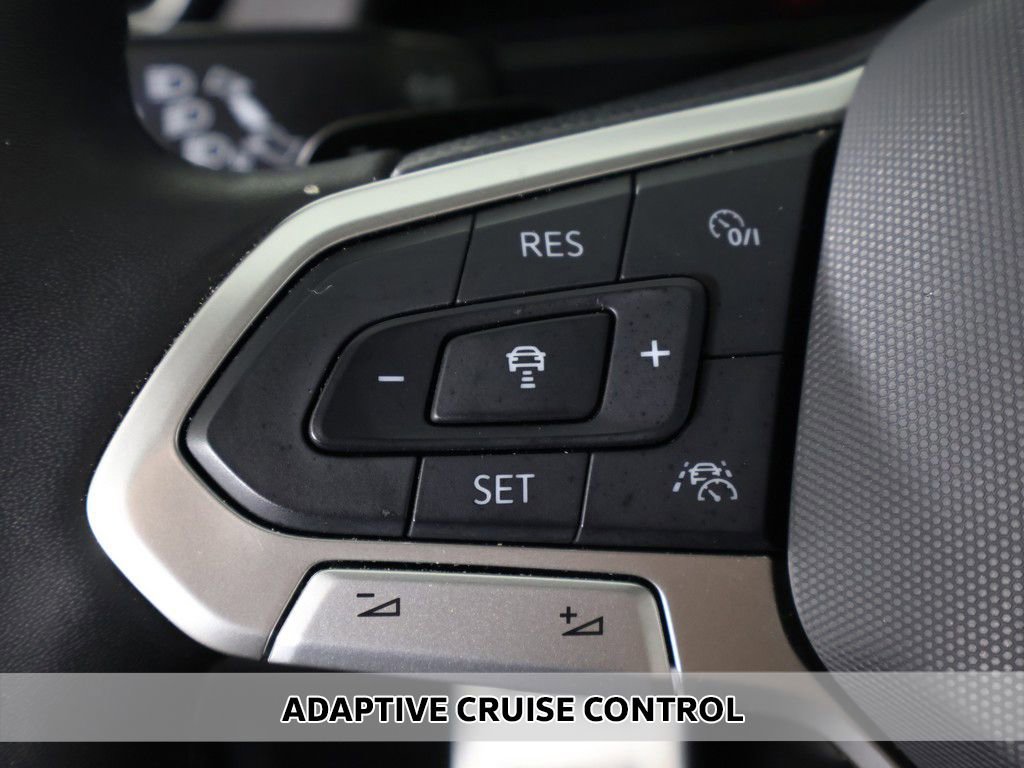 Certified 2024 Volkswagen Atlas Peak Edition SEL AWD/4WD image 5