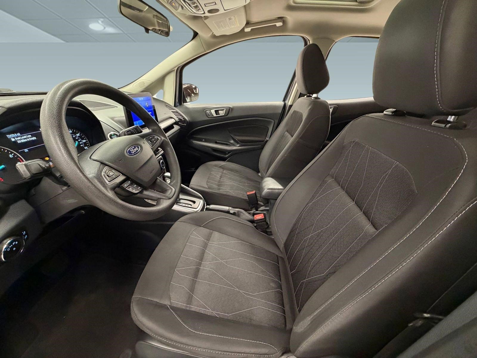 Used 2021 Ford EcoSport SE image 4