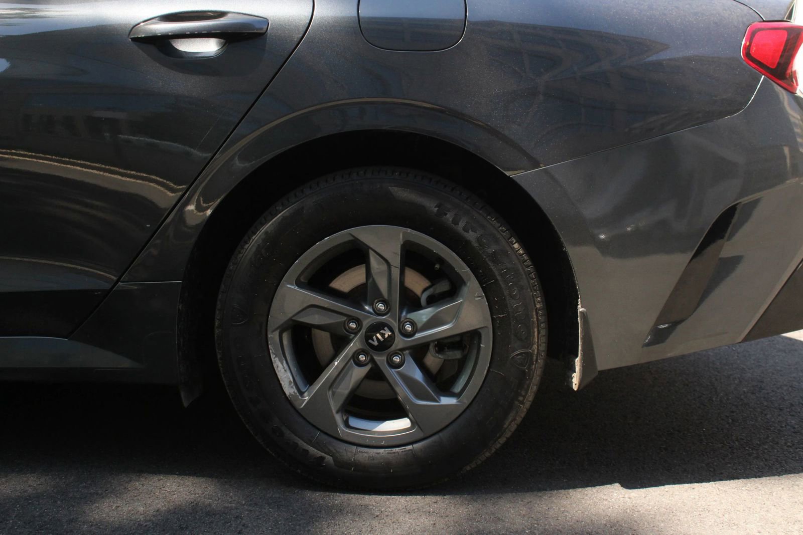 Used 2021 Kia K5 LXS AWD/4WD image 10