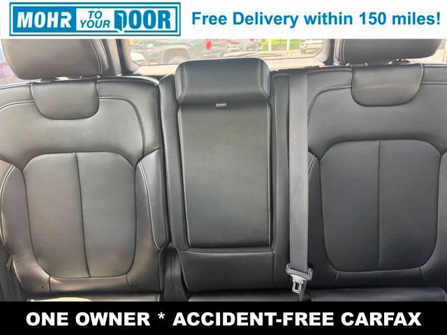 Used 2023 Jeep Grand Cherokee Overland w/ Advanced Protech Group III AWD/4WD image 33