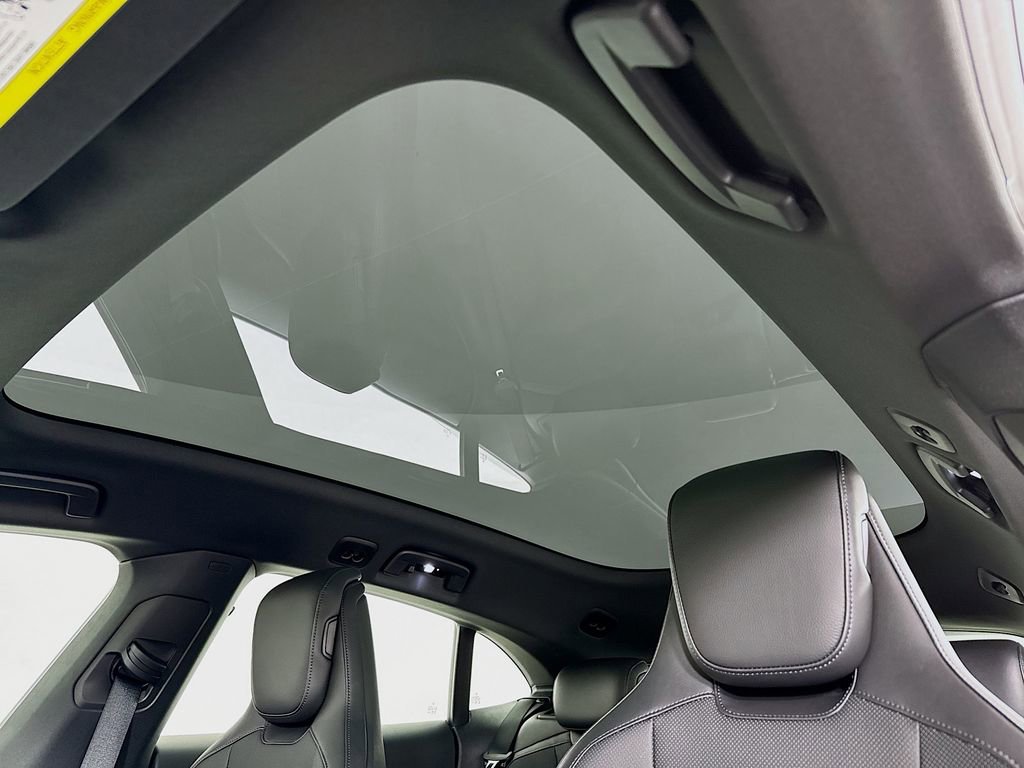 Certified 2023 Porsche Taycan 4S image 23