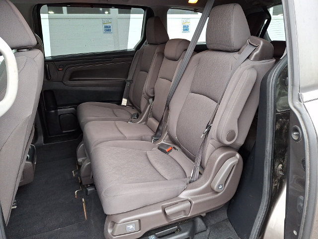 Used 2018 Honda Odyssey EX image 10
