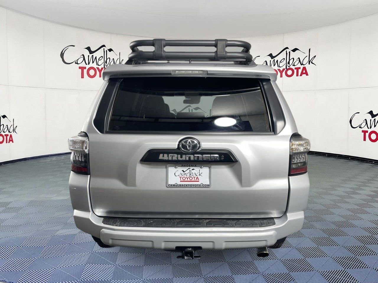 Used 2022 Toyota 4Runner TRD Off-Road Premium w/ Moonroof Package AWD/4WD image 6