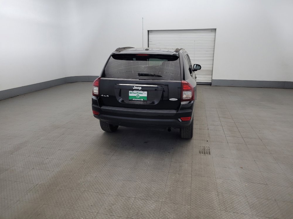 Used 2016 Jeep Compass Latitude AWD/4WD image 7