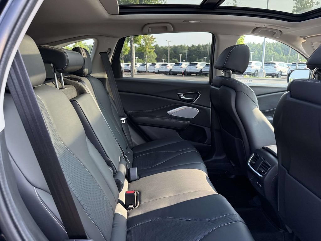 Used 2023 Acura RDX AWD w/ Technology Package image 16