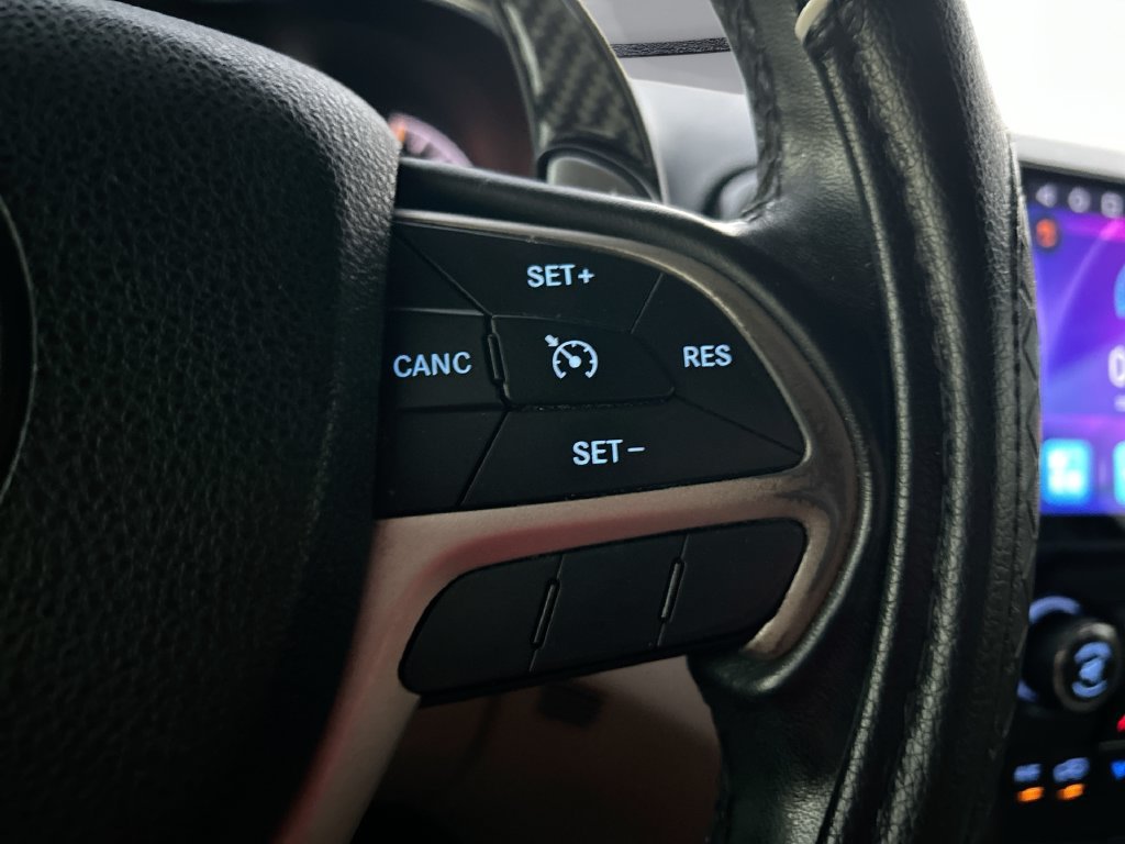 Used 2014 Jeep Grand Cherokee Laredo w/ Quick Order Package 23E AWD/4WD image 16