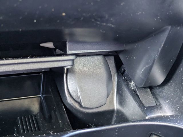 Used 2022 Mercedes-Benz GLC 300 4MATIC image 24