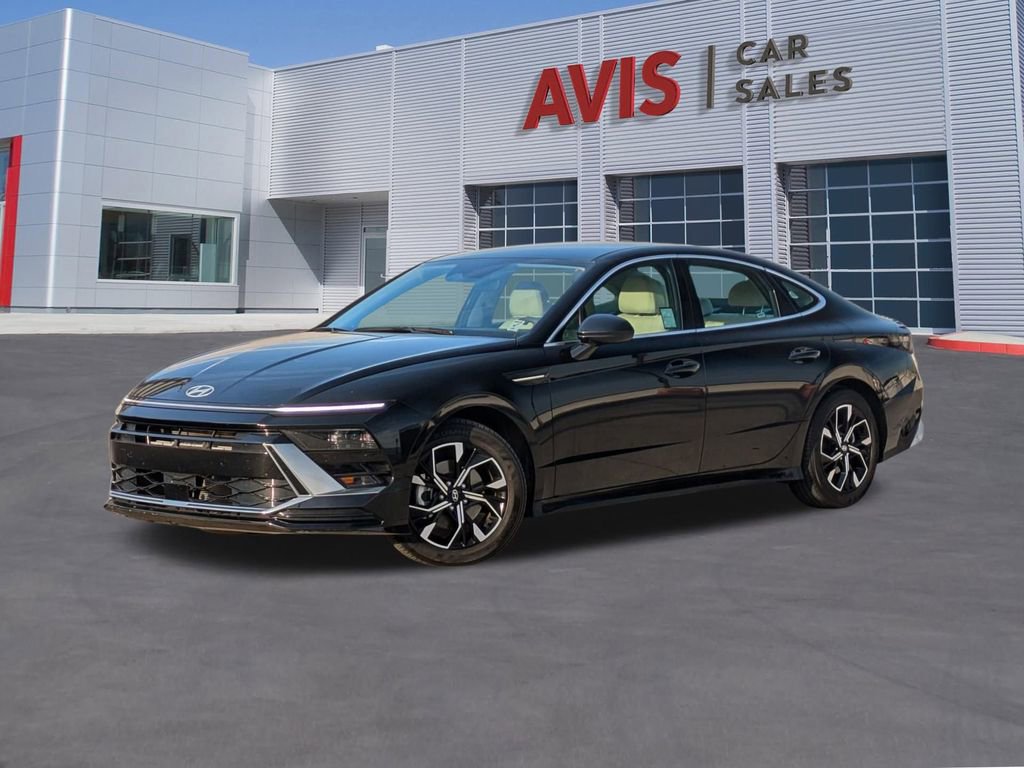 Used 2025 Hyundai Sonata SEL image 1