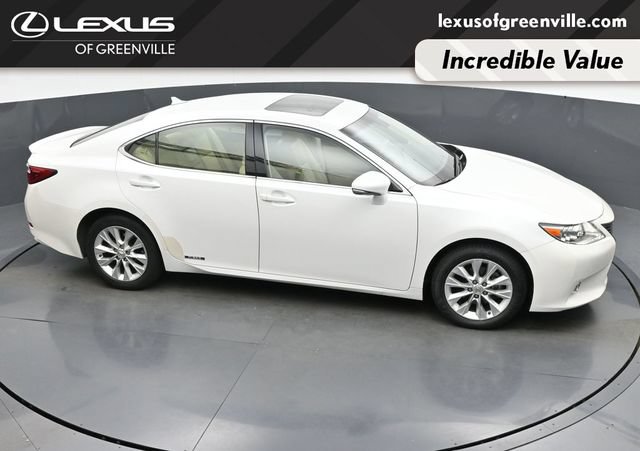 Used 2014 Lexus ES 300h w/ Luxury Package w/Bamboo Trim FWD image 44