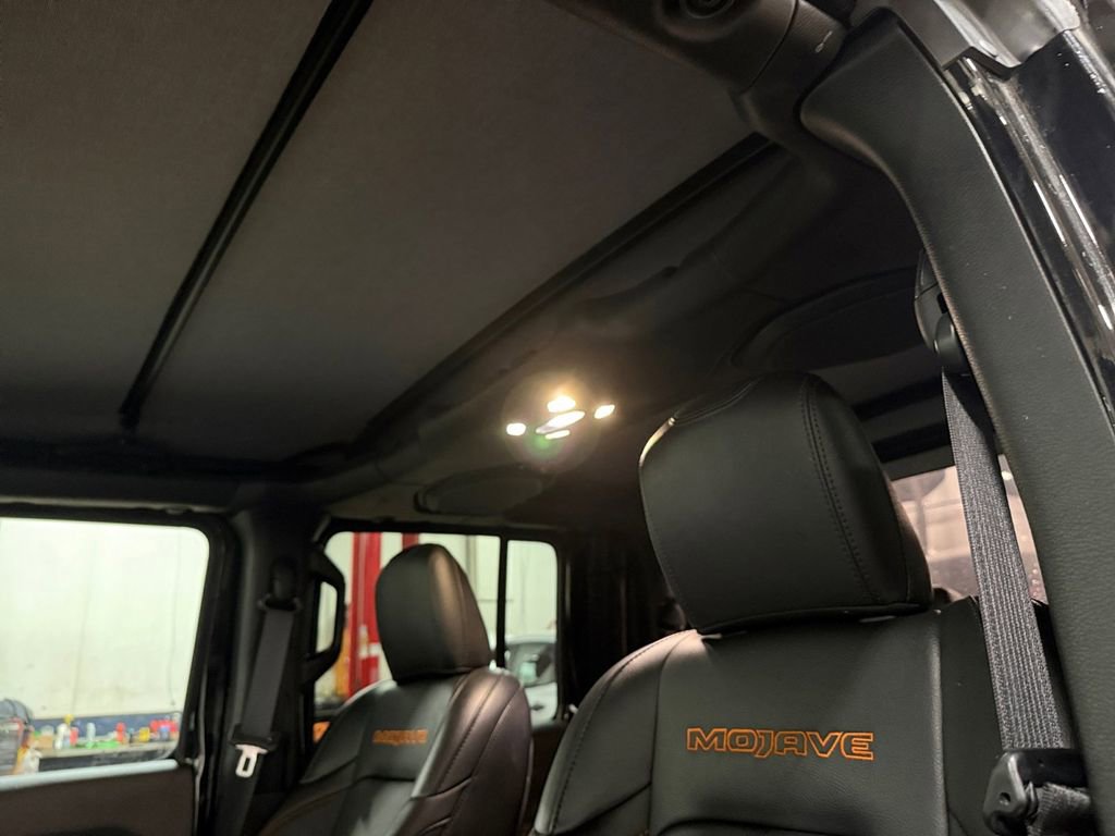Used 2022 Jeep Gladiator Mojave image 35