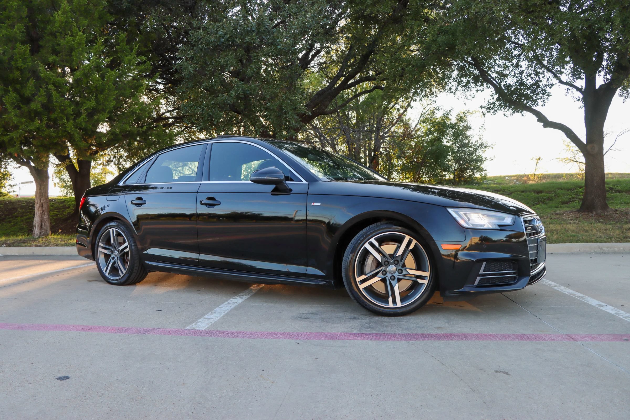 Used 2018 Audi A4 2.0T Premium Plus w/ Premium Plus Package AWD/4WD image 1