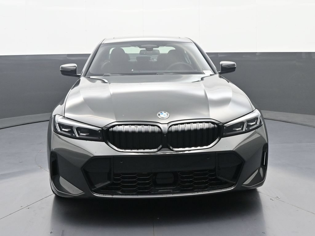 New 2026 BMW 330i xDrive Sedan AWD/4WD image 2