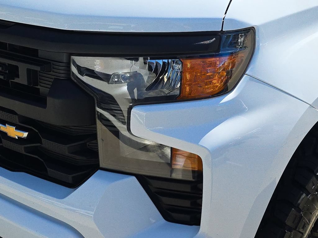 Used 2022 Chevrolet Silverado 1500 Custom AWD/4WD image 34
