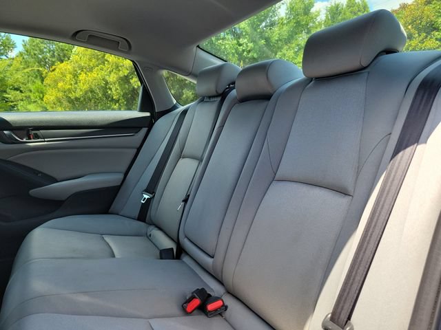 Used 2020 Honda Accord EX image 8