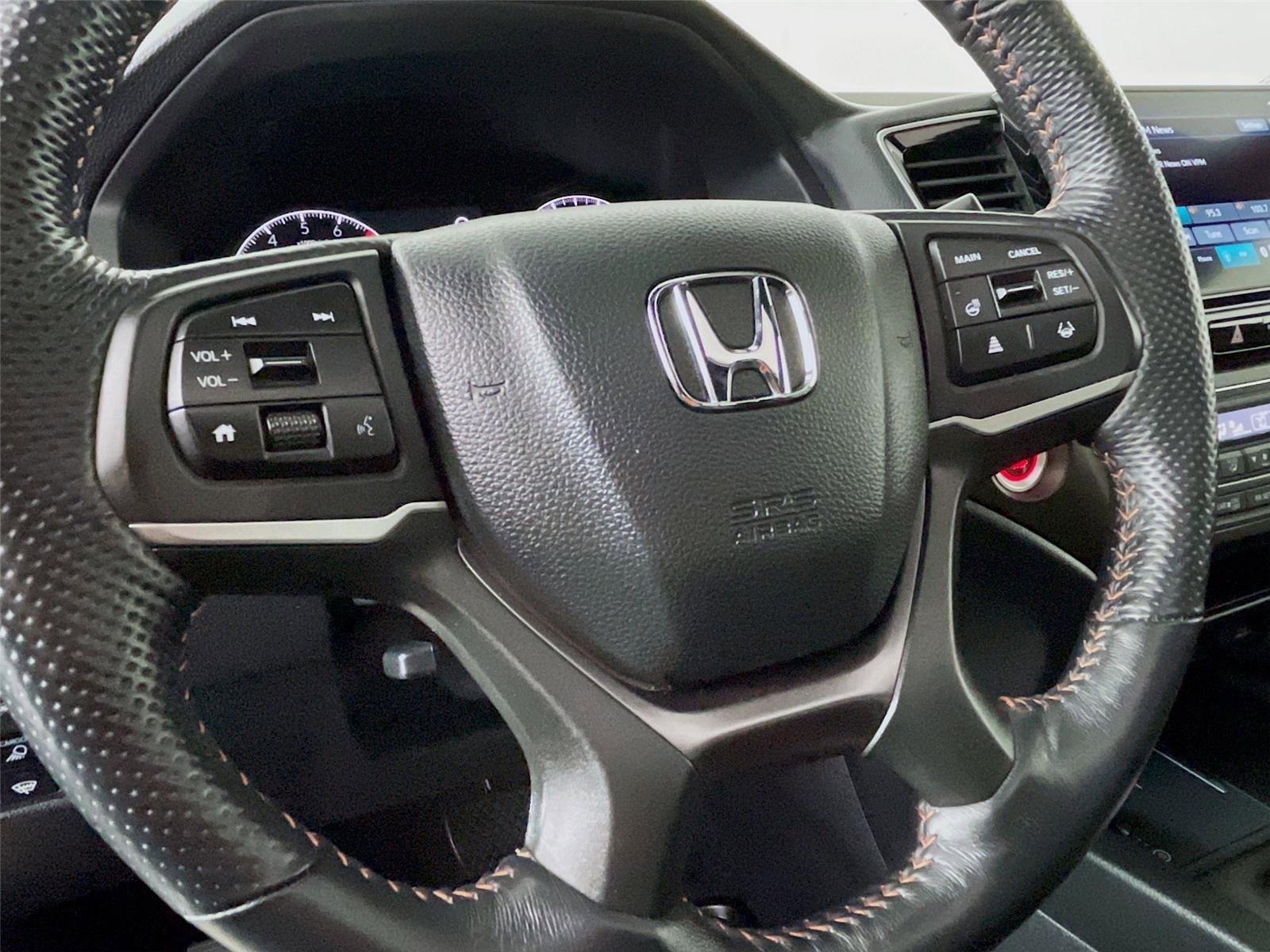 Used 2025 Honda Ridgeline TrailSport image 17