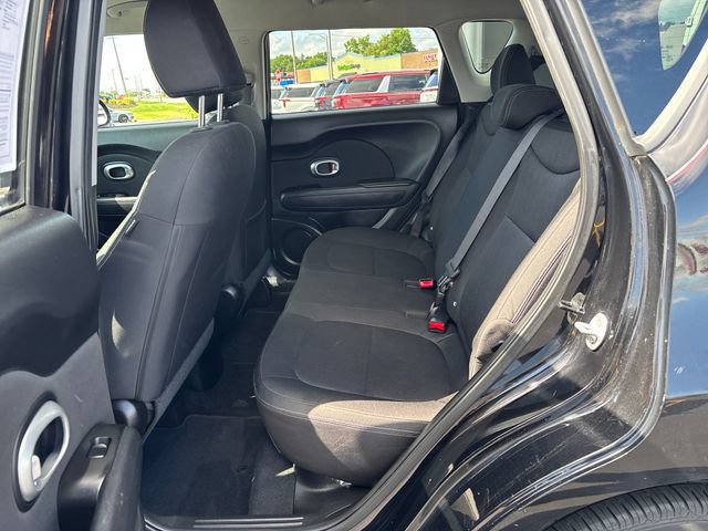 Used 2014 Kia Soul FWD image 13