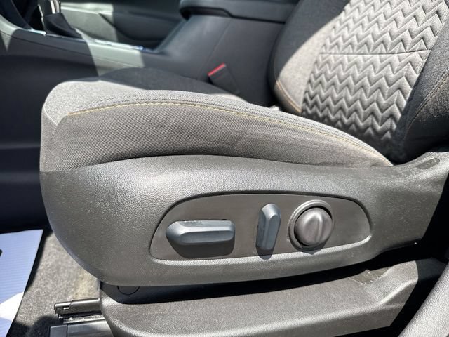 Used 2024 Chevrolet Equinox LT AWD/4WD image 12
