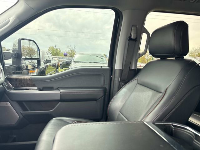 Used 2024 Ford F350 Lariat w/ FX4 Off-Road Package image 21