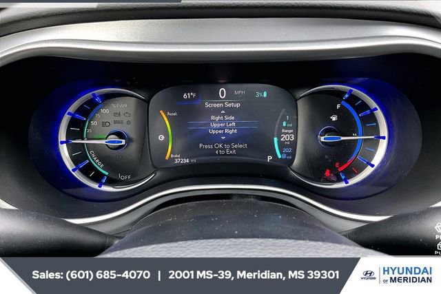 Used 2020 Chrysler Pacifica Touring-L w/ S Appearance Package image 13