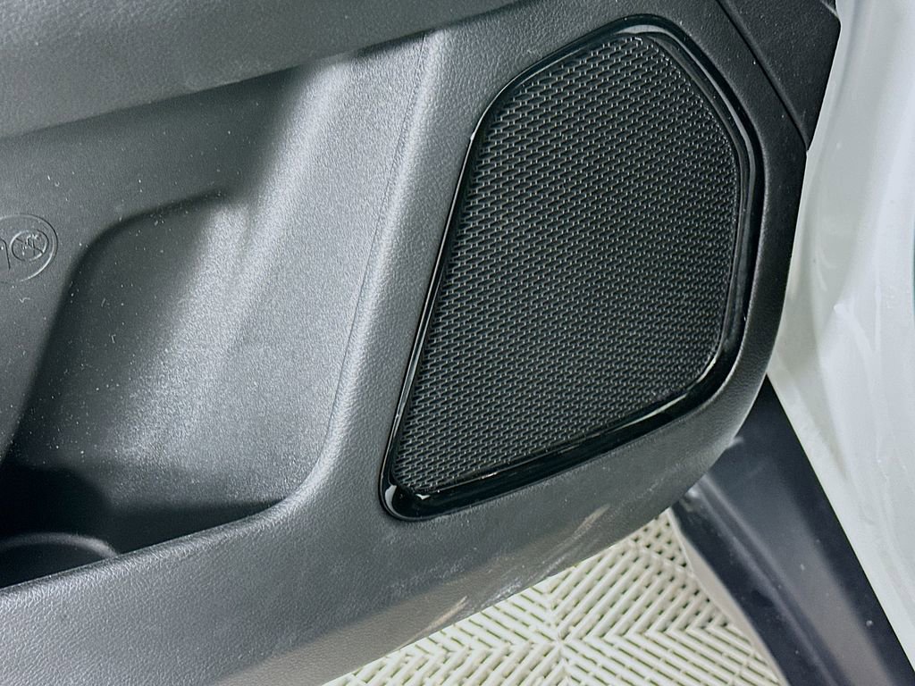 Certified 2024 Jeep Compass Limited image 28