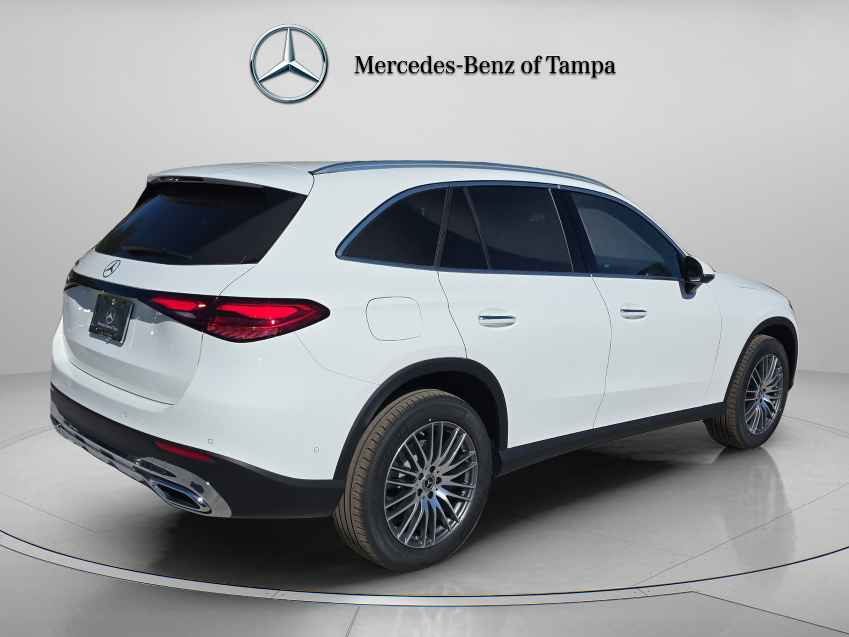 Certified 2026 Mercedes-Benz GLC 300 image 4