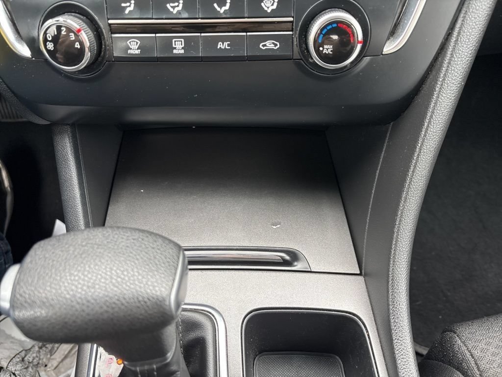 Used 2016 Kia Optima LX FWD image 30