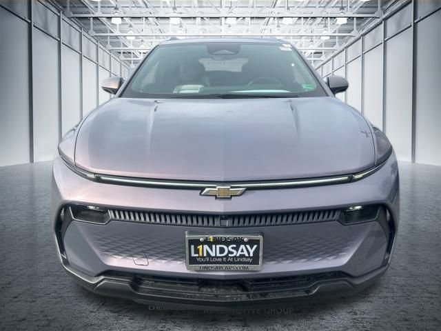 New 2026 Chevrolet Equinox EV LT AWD/4WD image 2