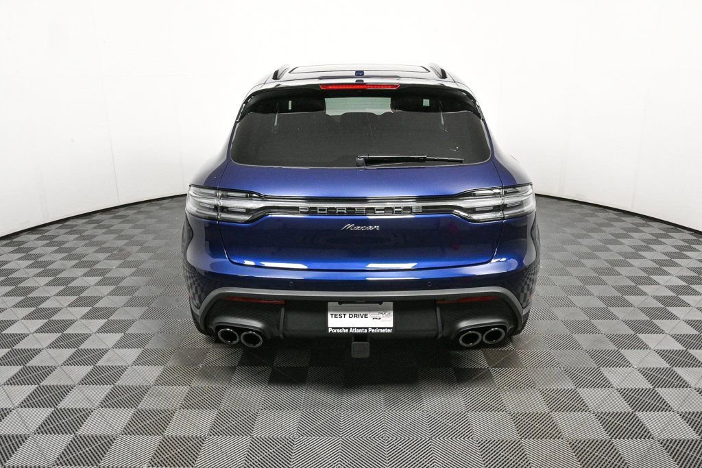 Certified 2026 Porsche Macan image 30