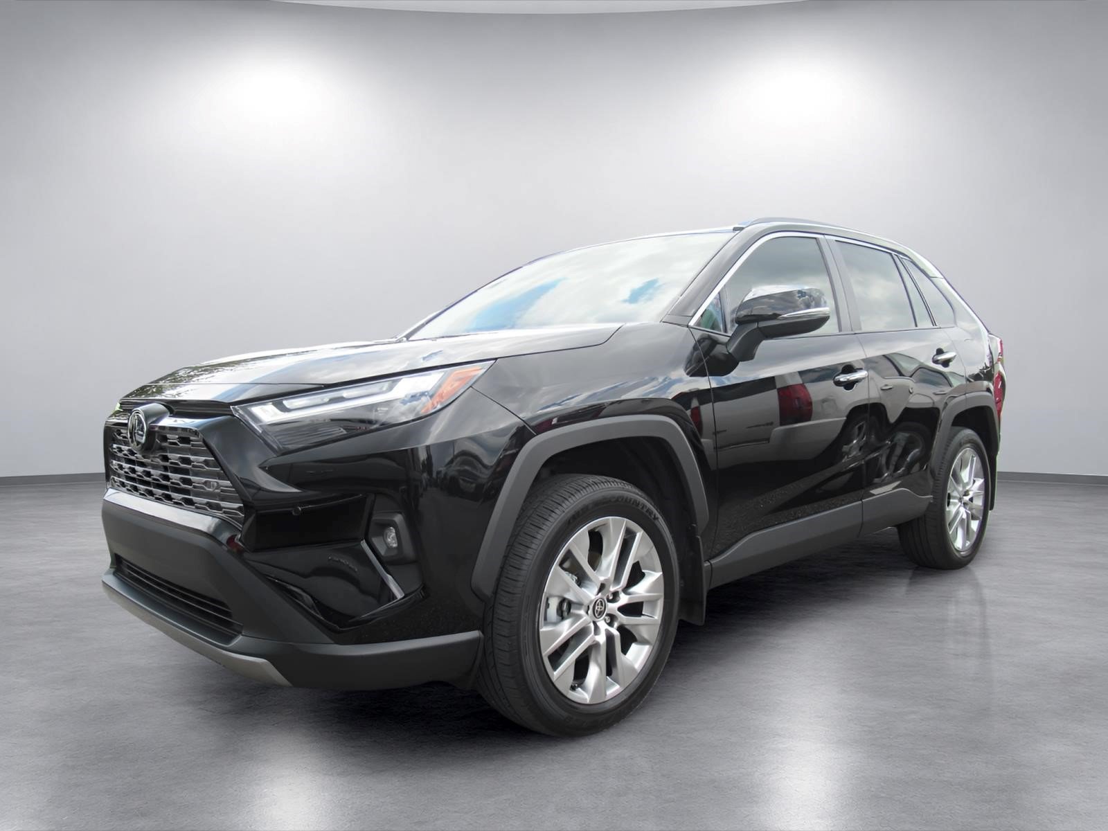 Used 2025 Toyota RAV4 Limited w/ Weather Package FWD image 3