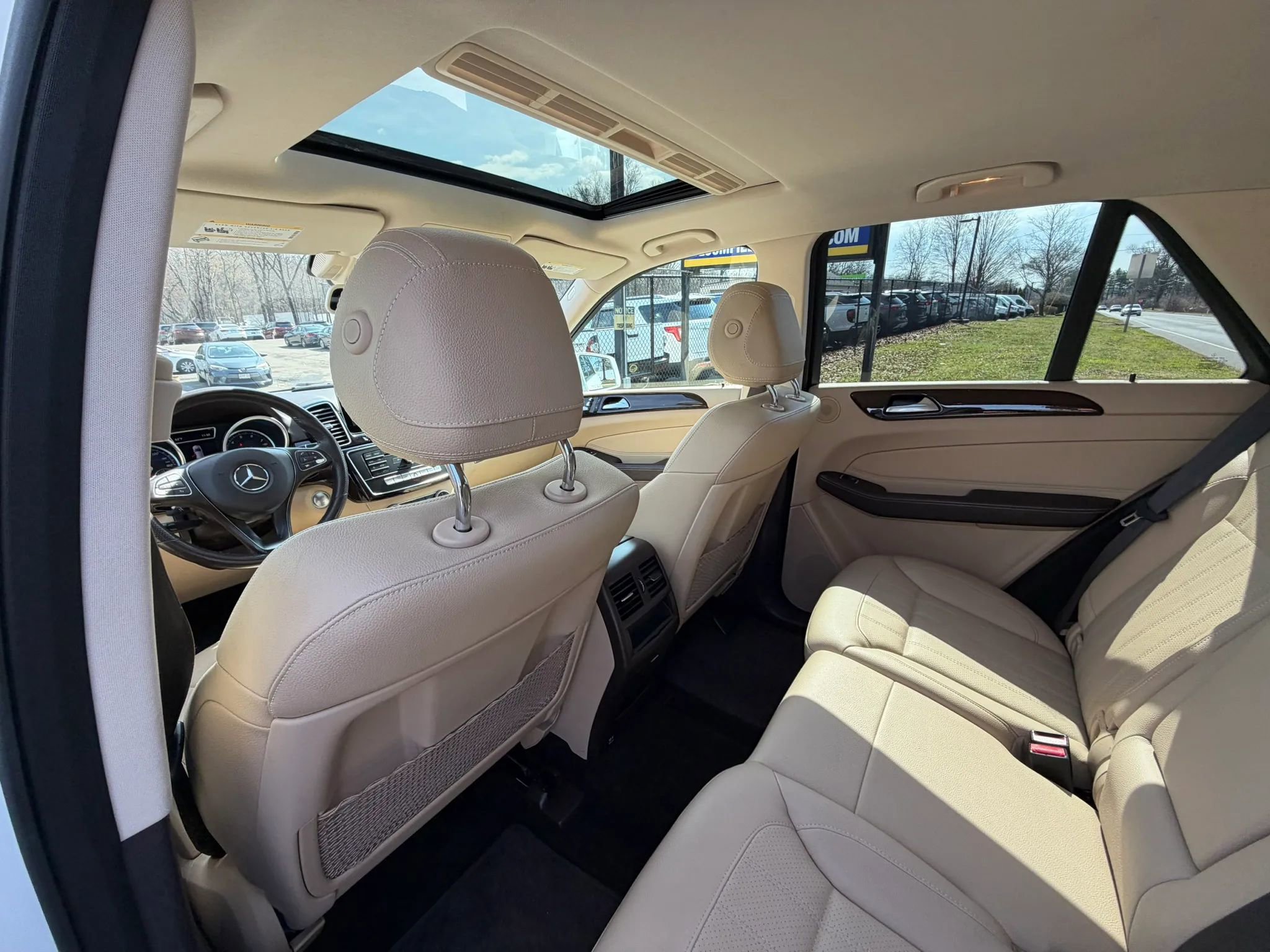 Used 2017 Mercedes-Benz GLE 350 image 18