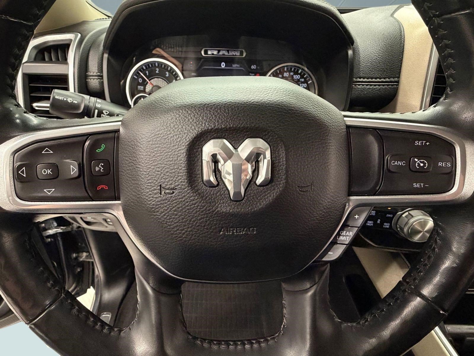 Used 2020 RAM 1500 Laramie AWD/4WD image 12