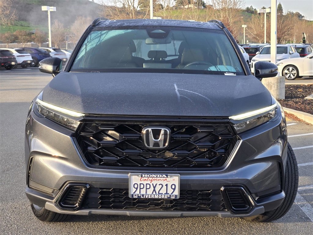 Used 2025 Honda CR-V Sport image 2
