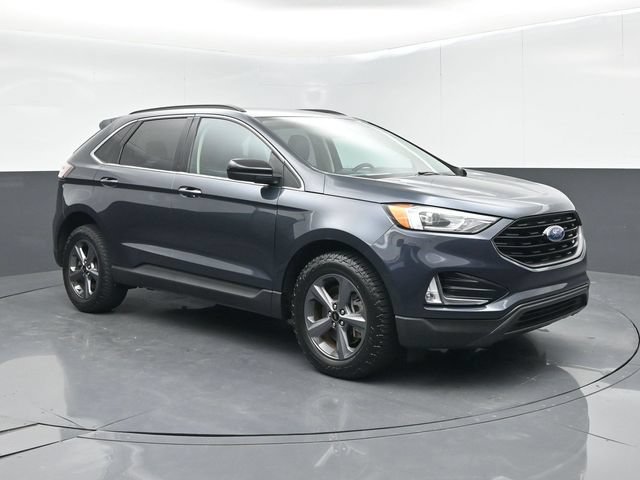Certified 2022 Ford Edge SEL w/ Sport Appearance Package AWD/4WD image 2